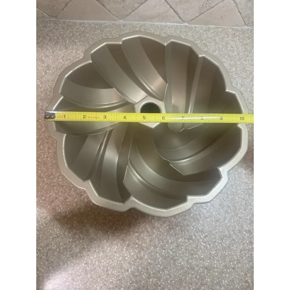 Nordic Ware 75th Anniversary Braided Bundt Cake Pan Gold 12 Cup Made in USA